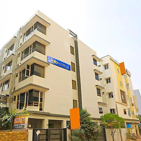Fabhotel Pride Inn - Nr Tcs Deccan Park, Hitech City Haiderabad Buitenkant foto