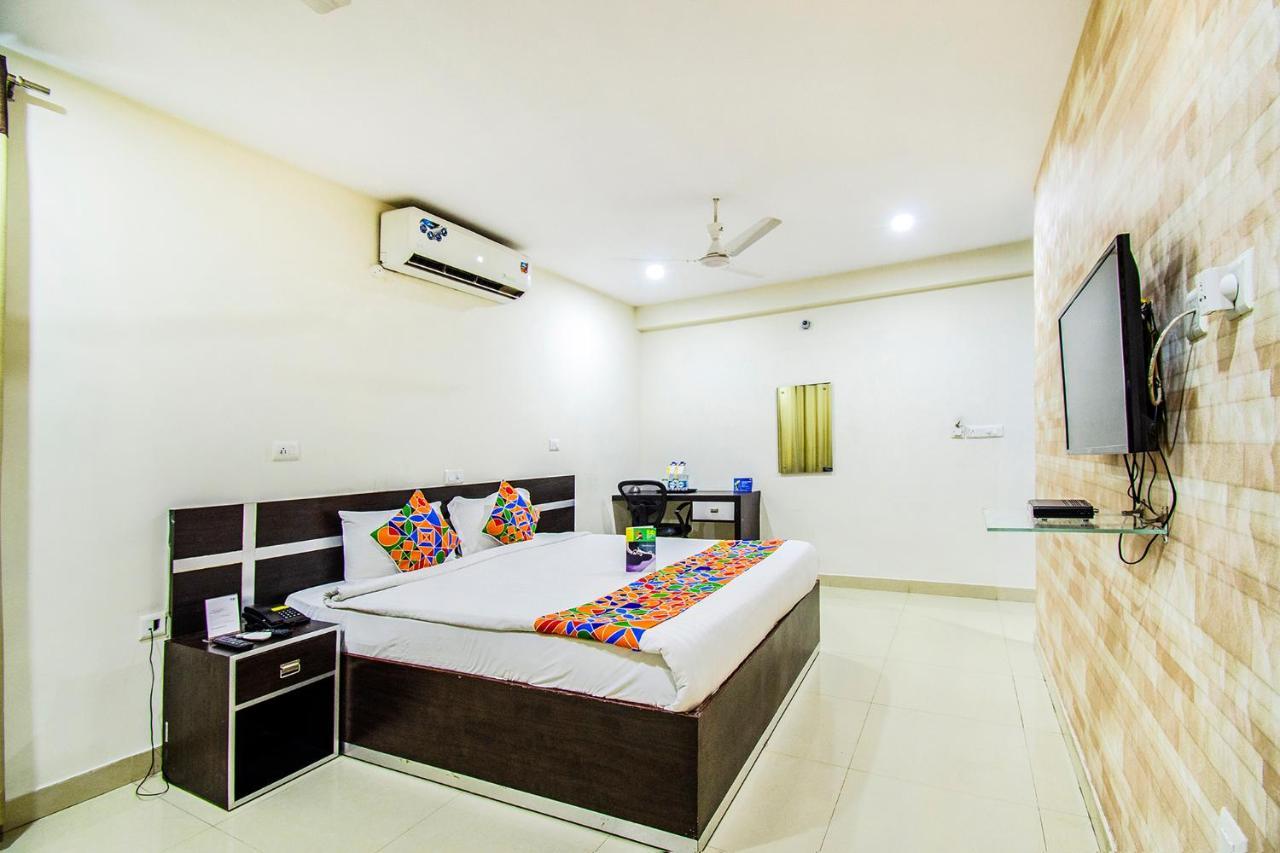 Fabhotel Pride Inn - Nr Tcs Deccan Park, Hitech City Haiderabad Buitenkant foto