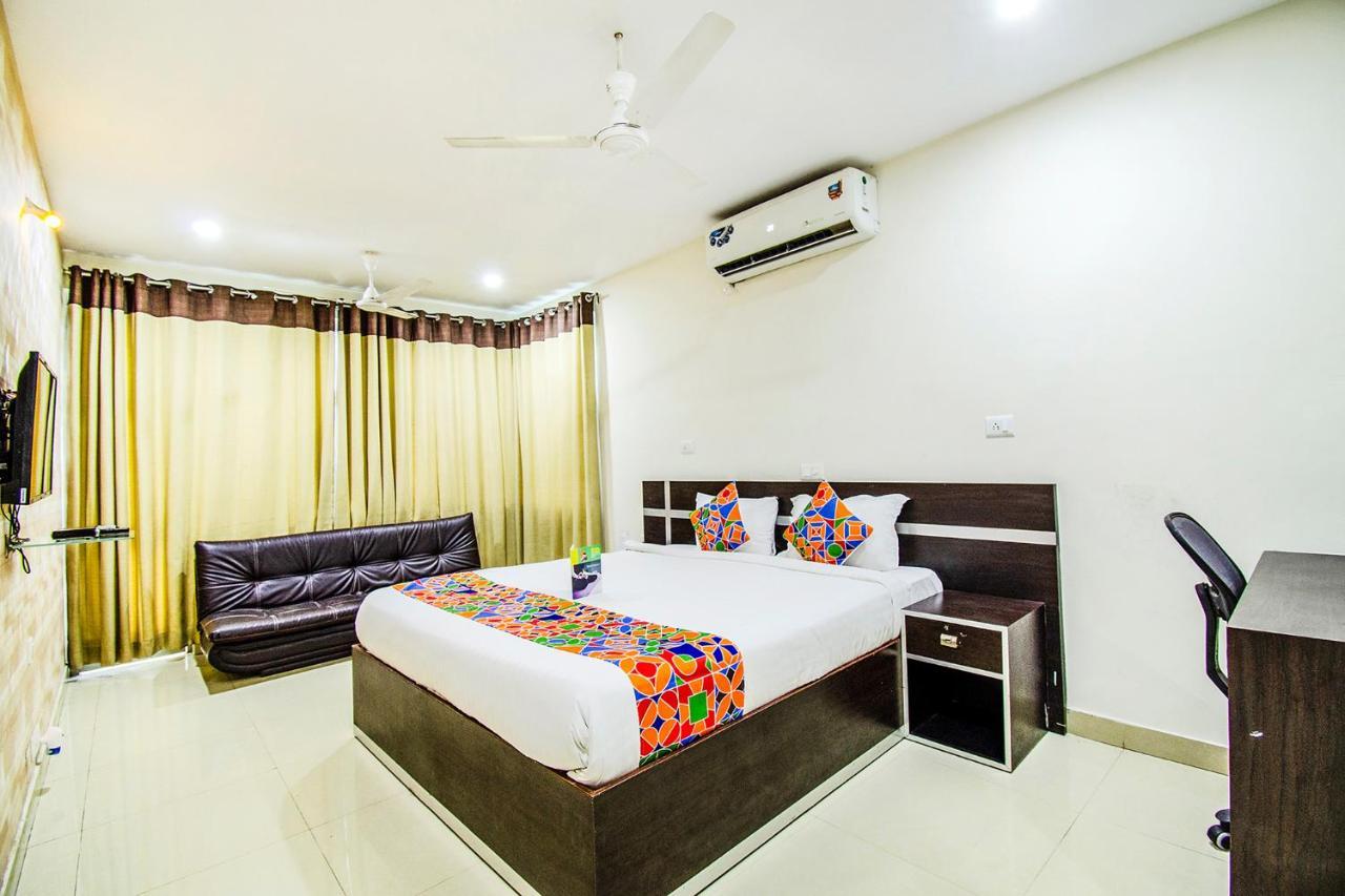 Fabhotel Pride Inn - Nr Tcs Deccan Park, Hitech City Haiderabad Buitenkant foto