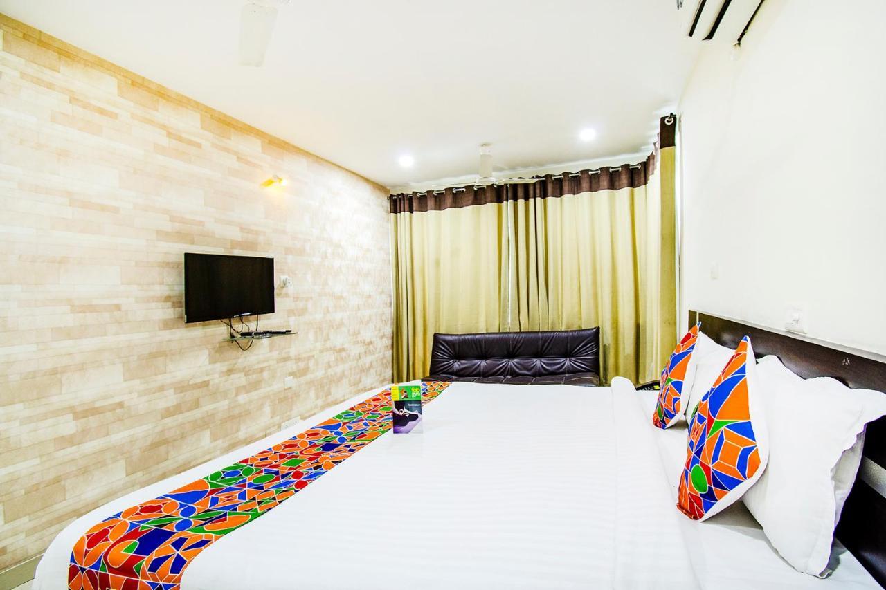Fabhotel Pride Inn - Nr Tcs Deccan Park, Hitech City Haiderabad Buitenkant foto