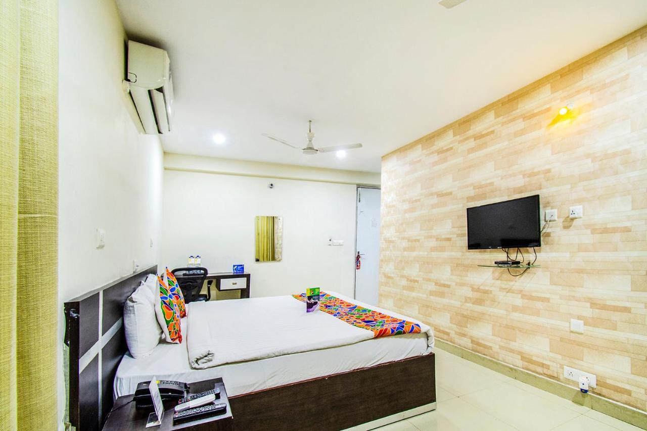 Fabhotel Pride Inn - Nr Tcs Deccan Park, Hitech City Haiderabad Buitenkant foto