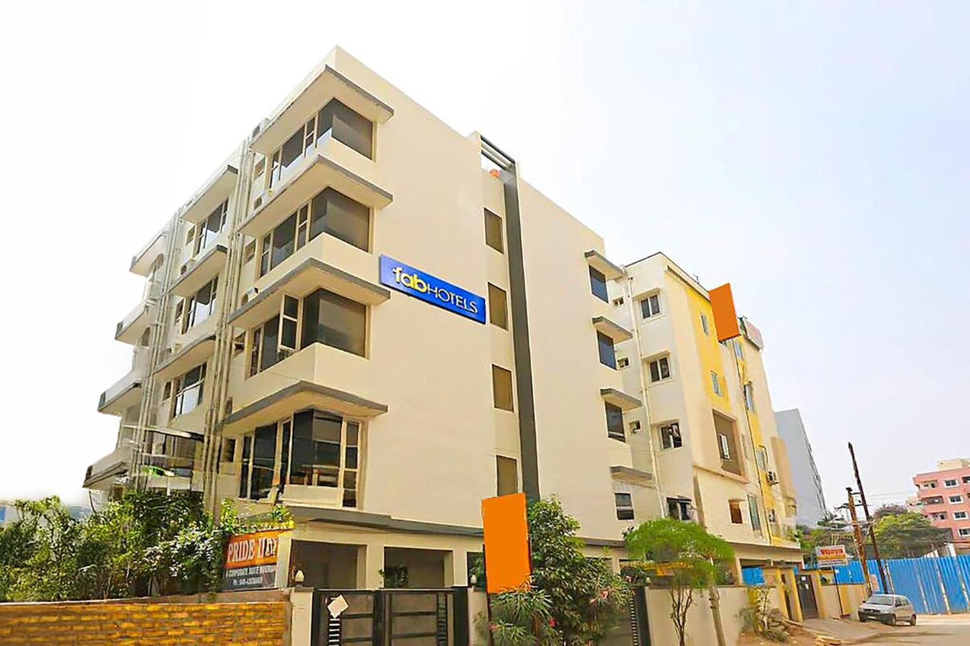 Fabhotel Pride Inn - Nr Tcs Deccan Park, Hitech City Haiderabad Buitenkant foto